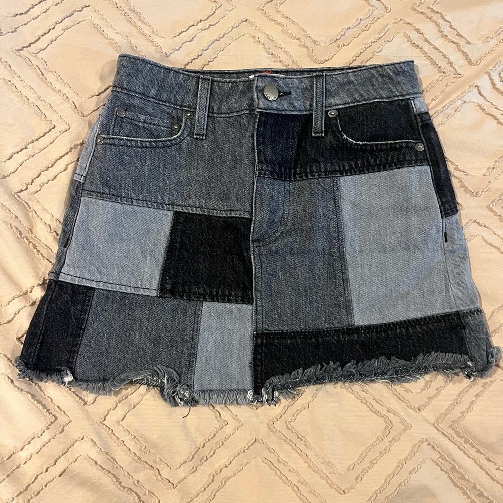 Alice + Olivia Black and Gray Mini Skirt